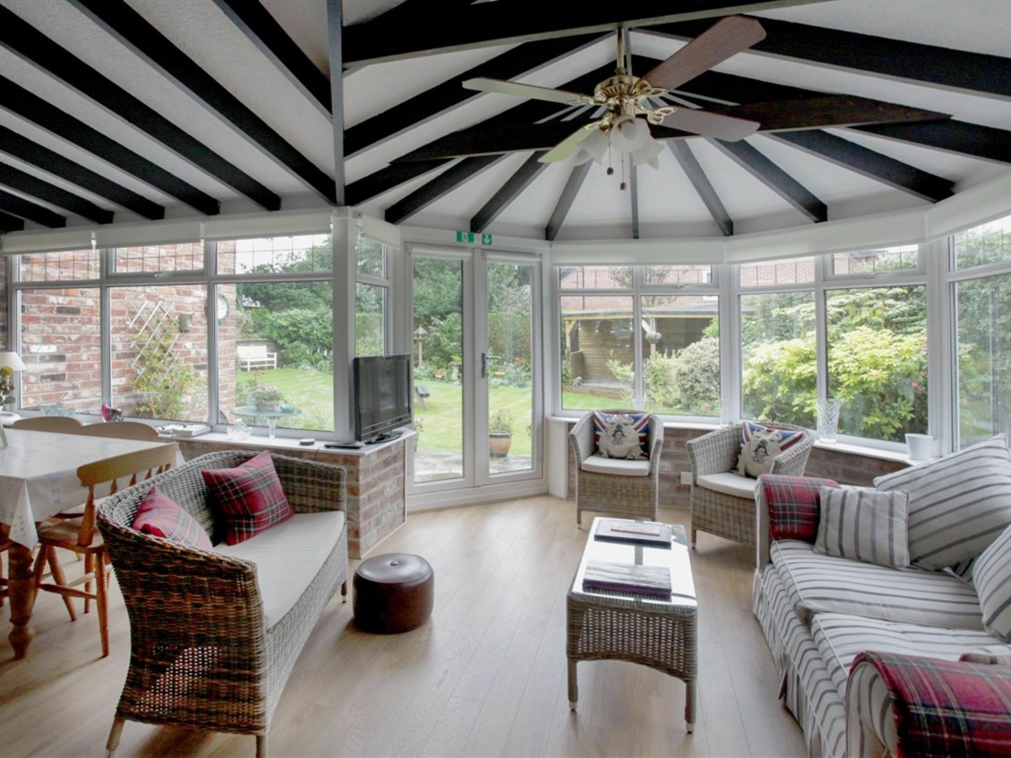 The Hinton Guest House Knutsford Exterior photo